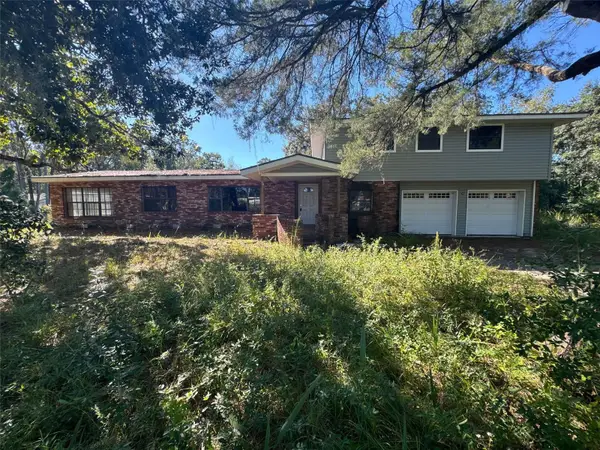 1106 NE 8th Avenue, CRYSTAL RIVER, FL 34428