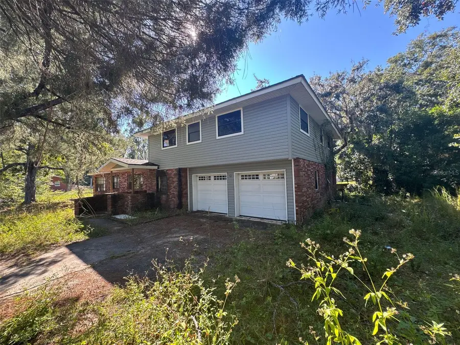 1106 NE 8th Avenue, Crystal River, FL 34428 - Image #2