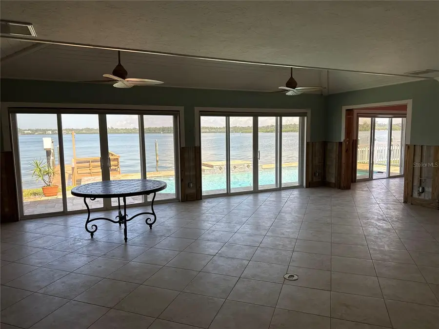 512 173rd Avenue E, North Redington Beach, FL 33708 - Image #2