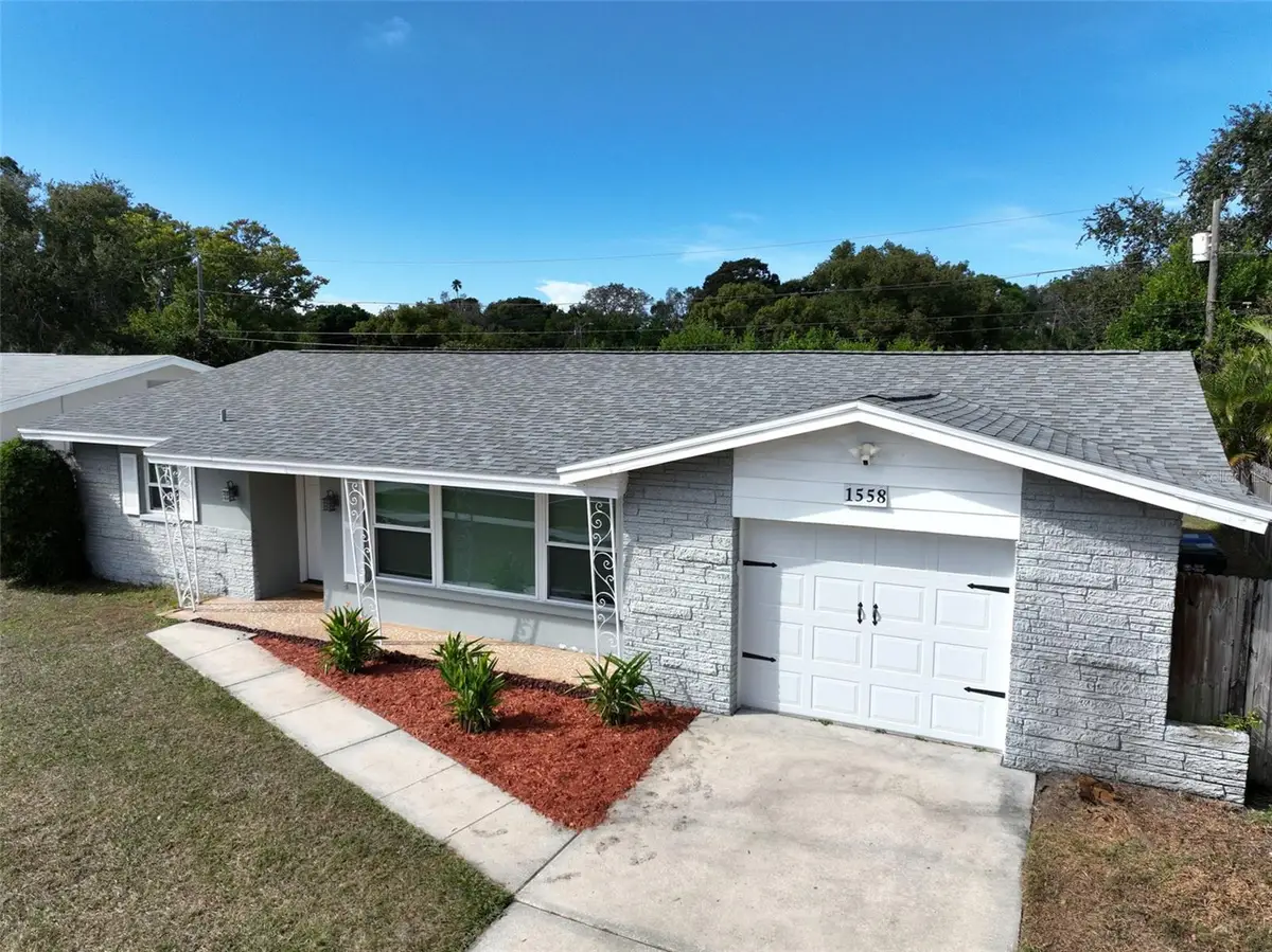 1558 S Lake Avenue, Clearwater, FL 33756 - Image #1