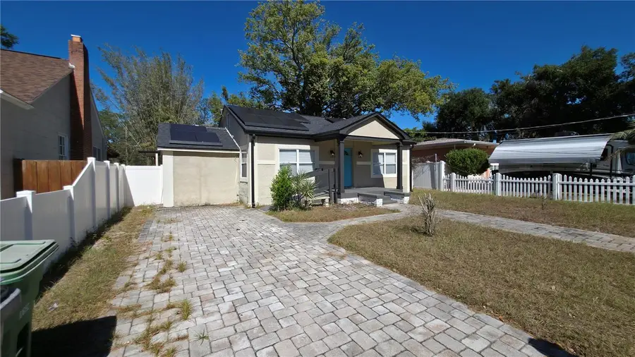 936 E Shadowlawn Avenue, Tampa, FL 33603 - Image #3