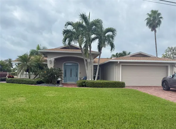 6422 1st Palm Point, ST PETE BEACH, FL 33706