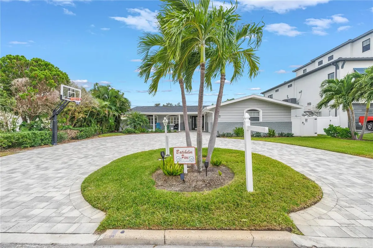 196 1st Street W, Tierra Verde, FL 33715 - Image #1