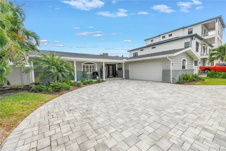 196 1st Street W, Tierra Verde, FL 33715 - Image #3
