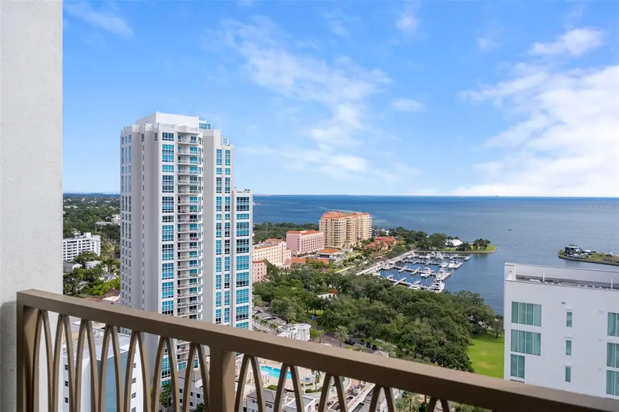 126 4th Avenue Ne #2001, Saint Petersburg, FL 33701 - Image #2