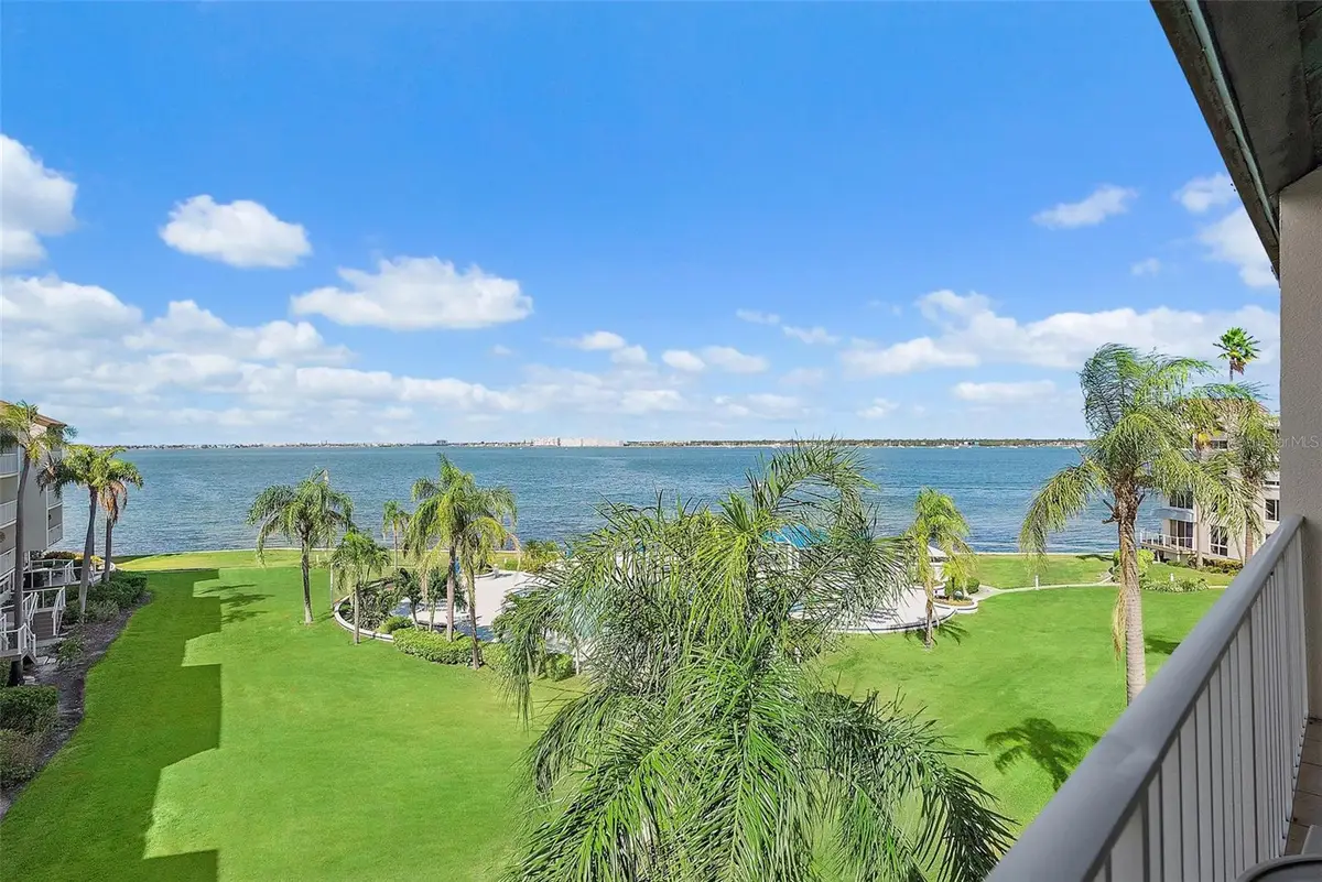 5155 Isla Key Boulevard S #401, Saint Petersburg, FL 33715 - Image #1