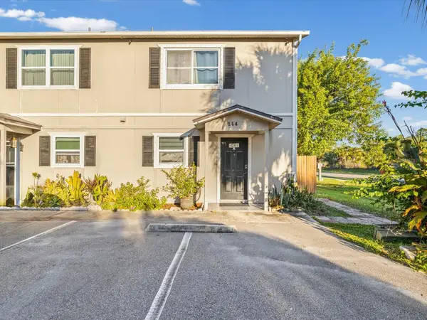 144 Douglas Road W #A, OLDSMAR, FL 34677