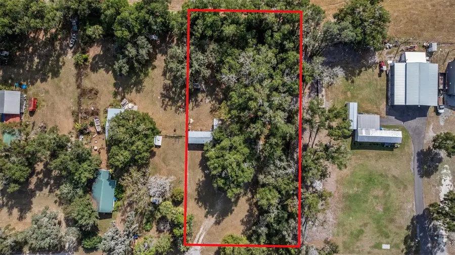 221 Thompson Road, Lithia, FL 33547 - Image #2