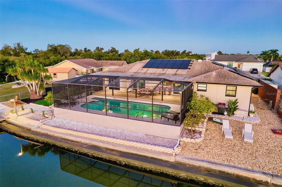 6530 Senegal Palm Way, Apollo Beach, FL 33572 - Image #3