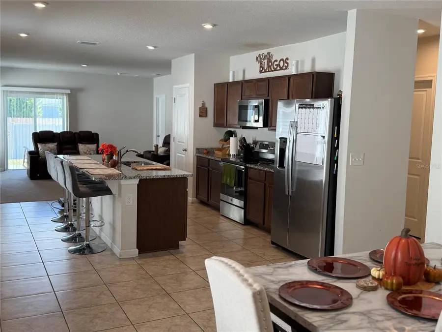 35147 Jomar Avenue, Zephyrhills, FL 33541 - Image #3