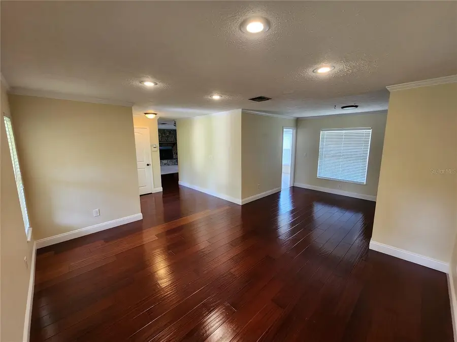 2403 Stonehill Avenue, Valrico, FL 33594 - Image #3