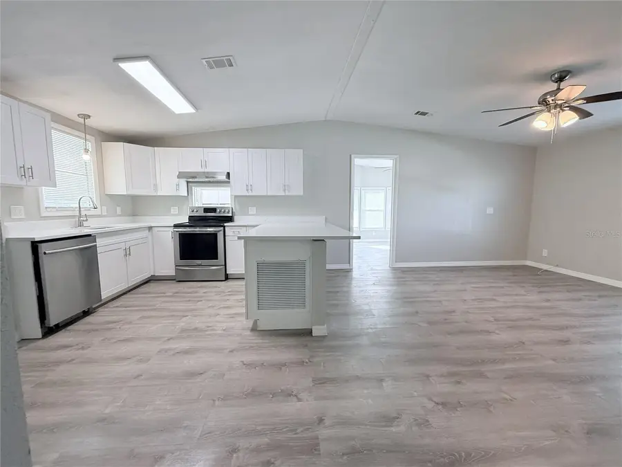 5316 Ixora Street, Zephyrhills, FL 33541 - Image #3