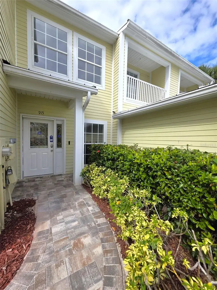 915 Woodbridge Court, Safety Harbor, FL 34695 - Image #3