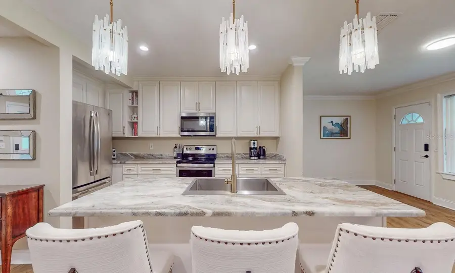 1735 23rd Avenue N, Saint Petersburg, FL 33713 - Image #3