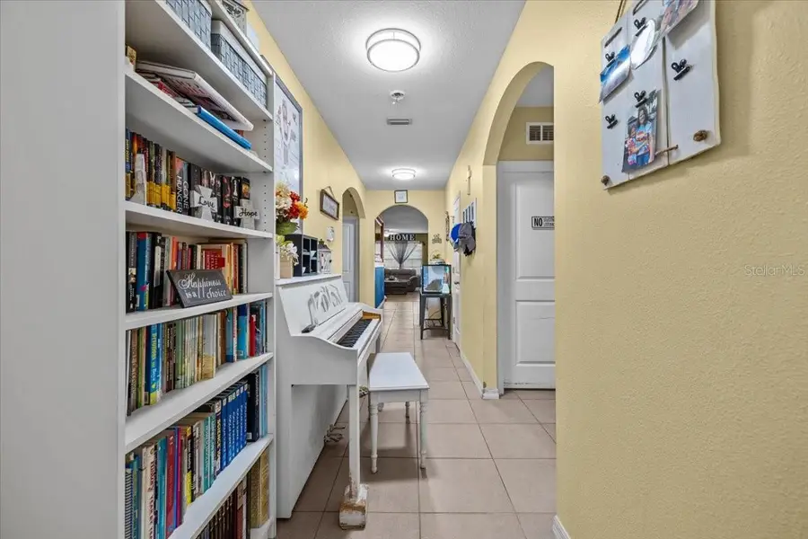 10031 Geese Trail Circle, Sun City Center, FL 33573 - #3