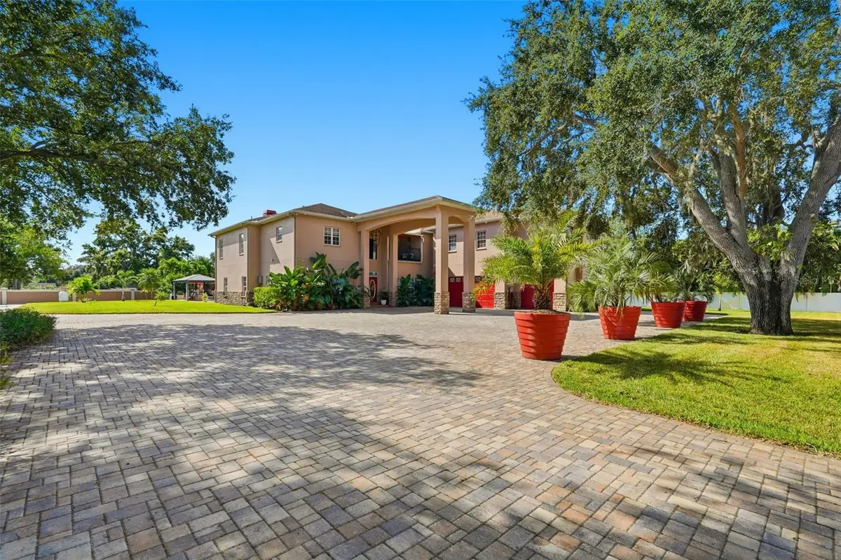 13010 114th Avenue N, Largo, FL 33774 - Image #1