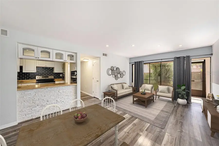 895 N Village Dr #107, Saint Petersburg, FL 33716 - Image #2