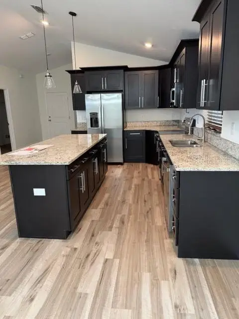 902 W Alsobrook Street, Plant City, FL 33563 - Image #3