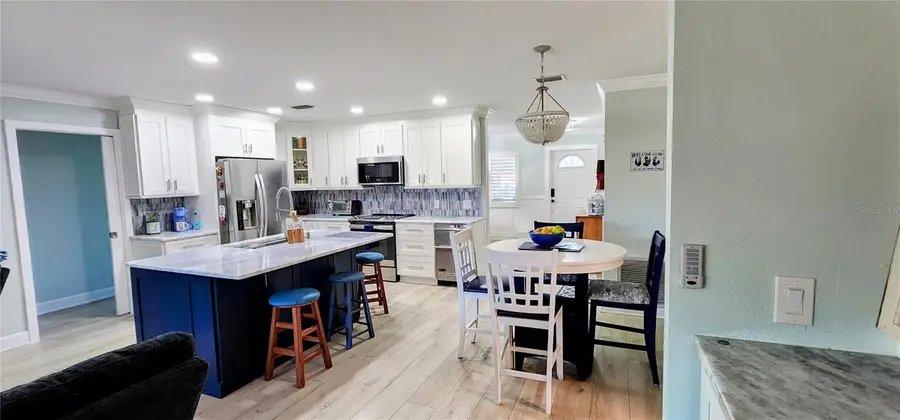 418 Imperial Drive, Largo, FL 33771 - Image #3