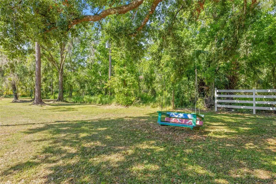 4425 Pine Street, Valrico, FL 33596 - Image #3