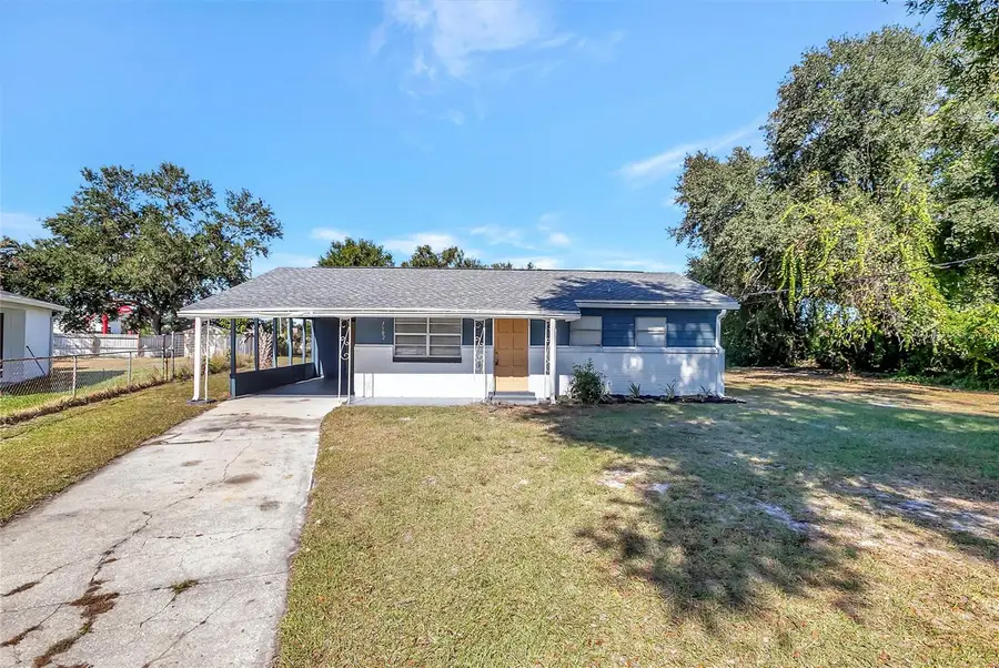 7902 Allamanda Avenue, Tampa, FL 33619 - Image #2