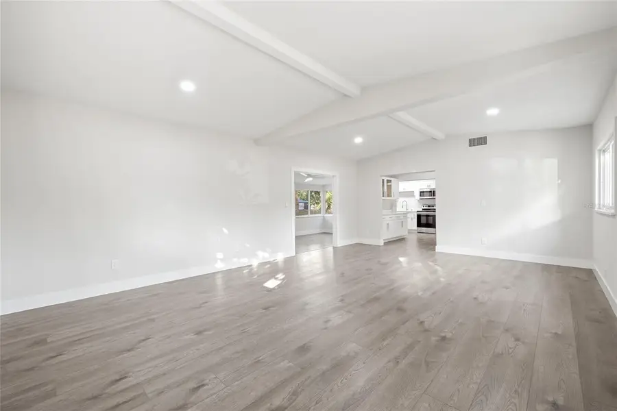 110 Mission Hills Avenue, Temple Terrace, FL 33617 - Image #3