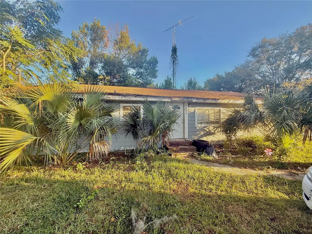 17431 SE 35th Lane, Ocklawaha, FL 32179 - Image #1
