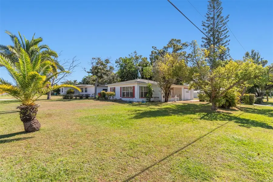 4755 Osage Road N, Saint Petersburg, FL 33708 - Image #2