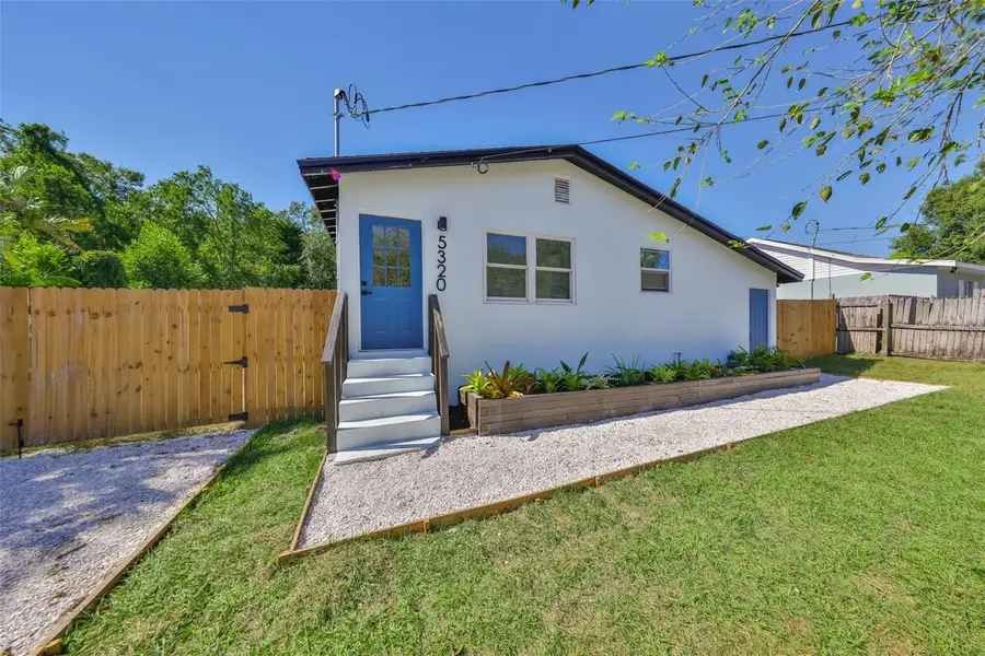 5320 Plum Avenue, Seffner, FL 33584 - Image #2