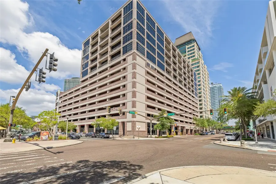 175 2nd Street S #809, Saint Petersburg, FL 33701 - Image #3