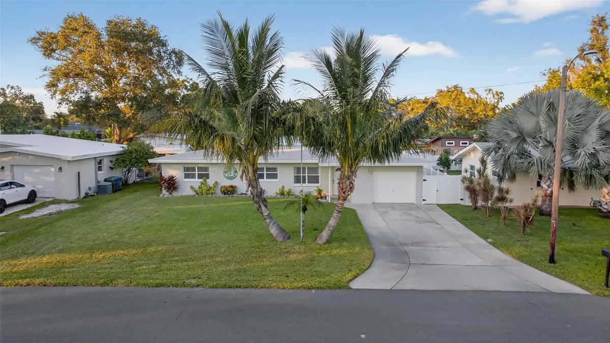13583 Croft Drive N, Largo, FL 33774 - Image #1