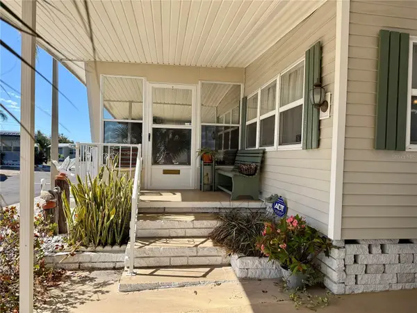 5377 Fairfield Avenue S #74, ST PETERSBURG, FL 33707