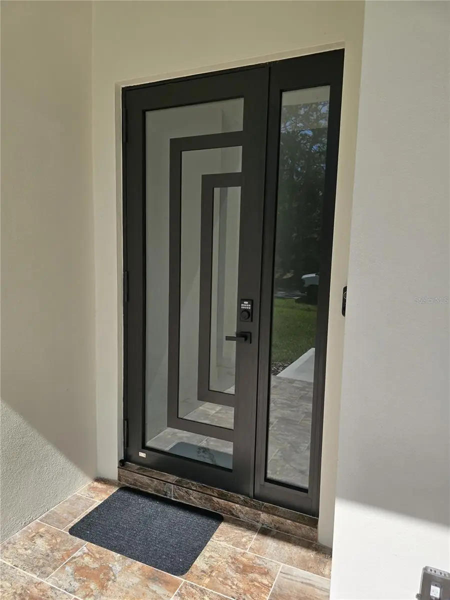 5823 Whippoorwill Drive, Tampa, FL 33624 - Image #3