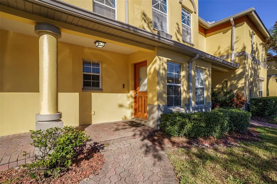 3869 Island Way, Saint Petersburg, FL 33705 - Image #2
