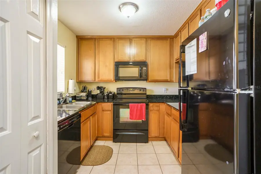 3869 Island Way, Saint Petersburg, FL 33705 - Image #3