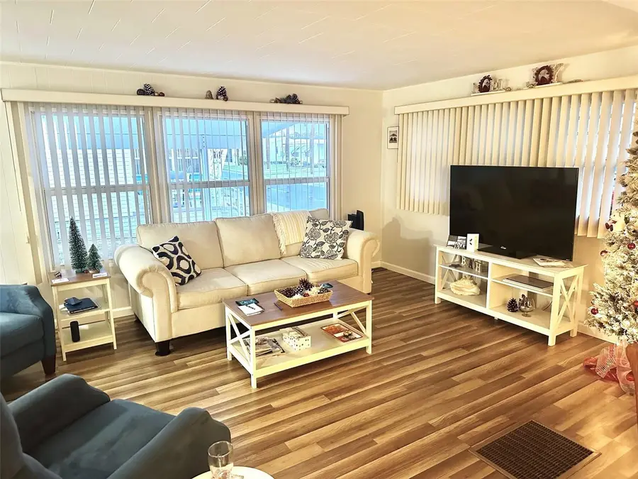 2000 E Bay Drive #100, Largo, FL 33771 - Image #3