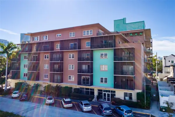 750 Burlington Avenue N #5B, ST PETERSBURG, FL 33701