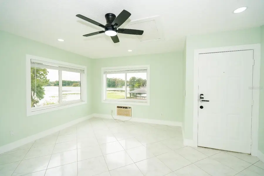 4148 Dolphin Drive #3, Tampa, FL 33617 - Image #2