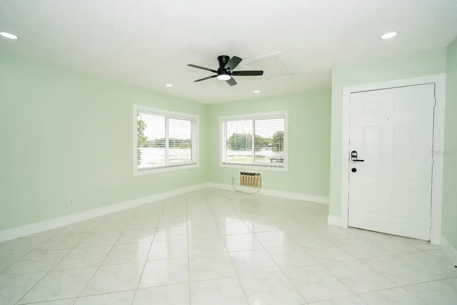 4148 Dolphin Drive #3, Tampa, FL 33617 - Image #3