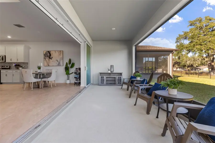 6248 Bradford Woods Dr, Zephyrhills, FL 33542 - Image #3