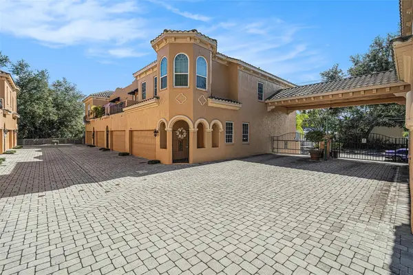 2904 Hansen Manor Lane, TAMPA, FL 33611