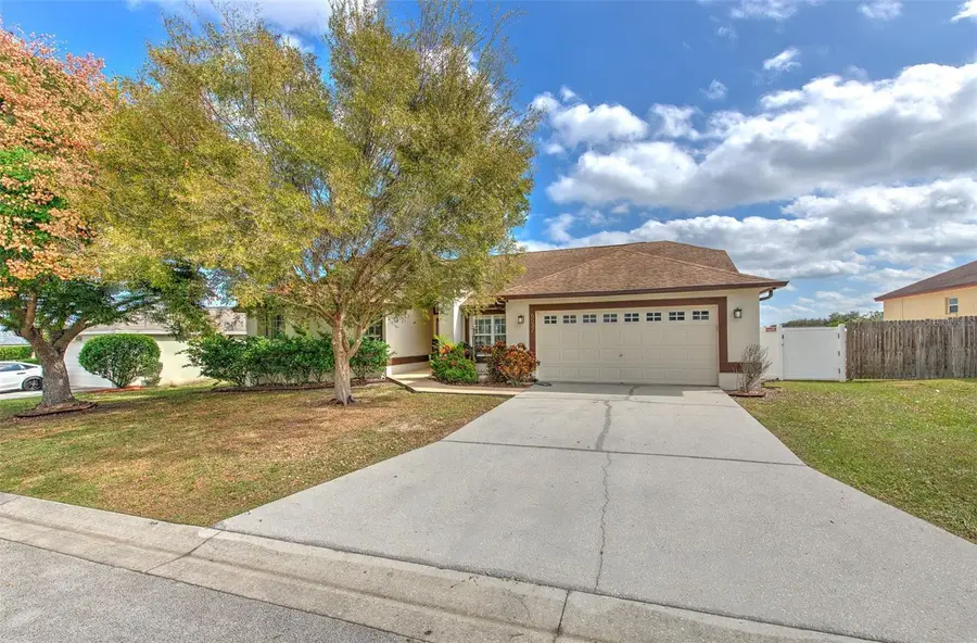 6537 Crews Vue Loop, Lakeland, FL 33813 - Image #2