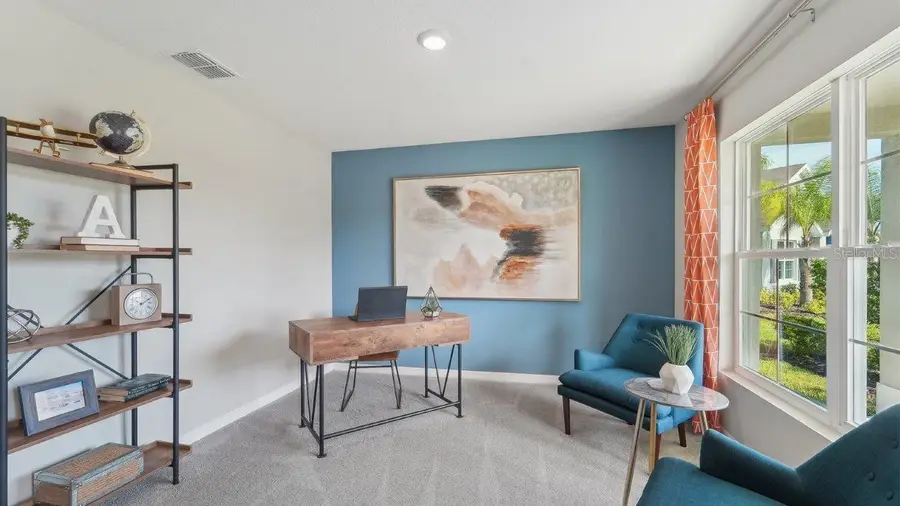 37036 Sunrise Tellin Drive, Zephyrhills, FL 33541 - Image #2