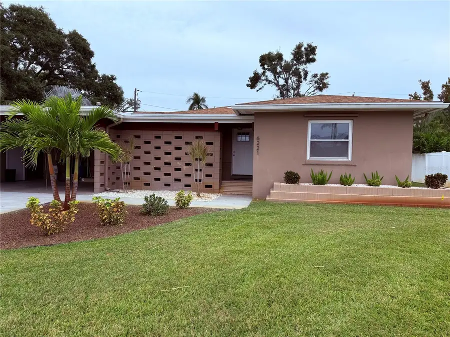 6221 6th Avenue N, Saint Petersburg, FL 33710 - Image #3