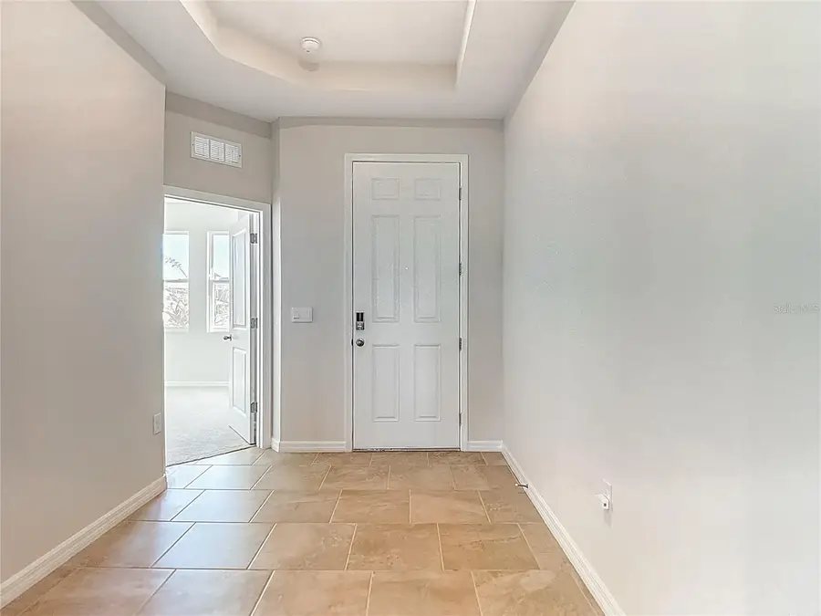 10471 Bridgegate Heights Loop, San Antonio, FL 33576 - Image #2