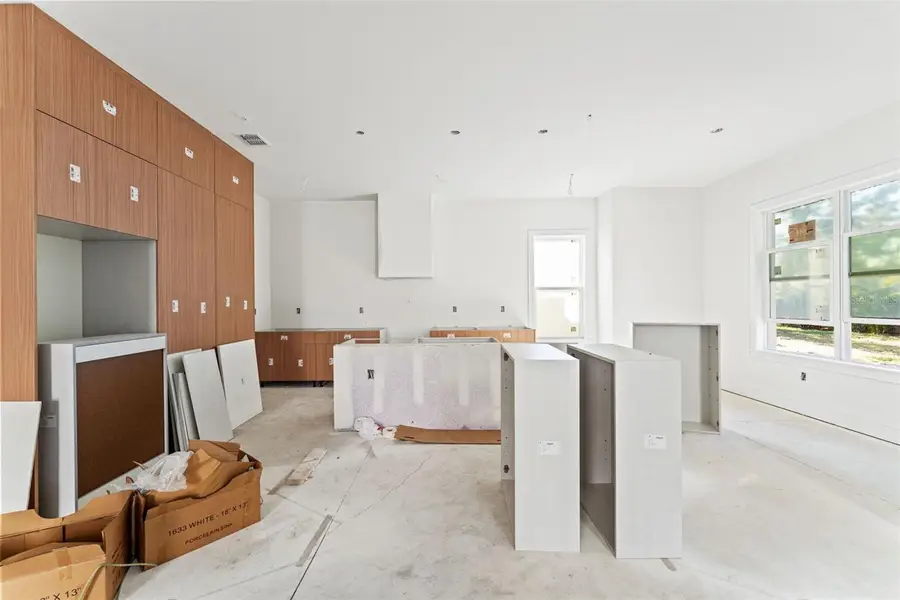 10198 Hodson Place, Seminole, FL 33776 - Image #3