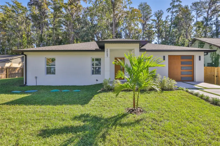 16407 Lake Byrd Drive, Tampa, FL 33618 - Image #3