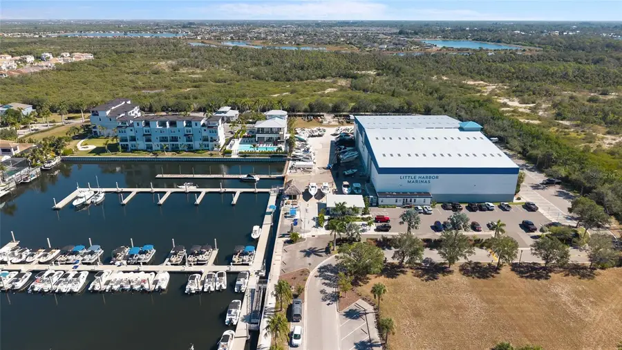 1025 Seagrape Drive, Ruskin, FL 33570 - Image #3