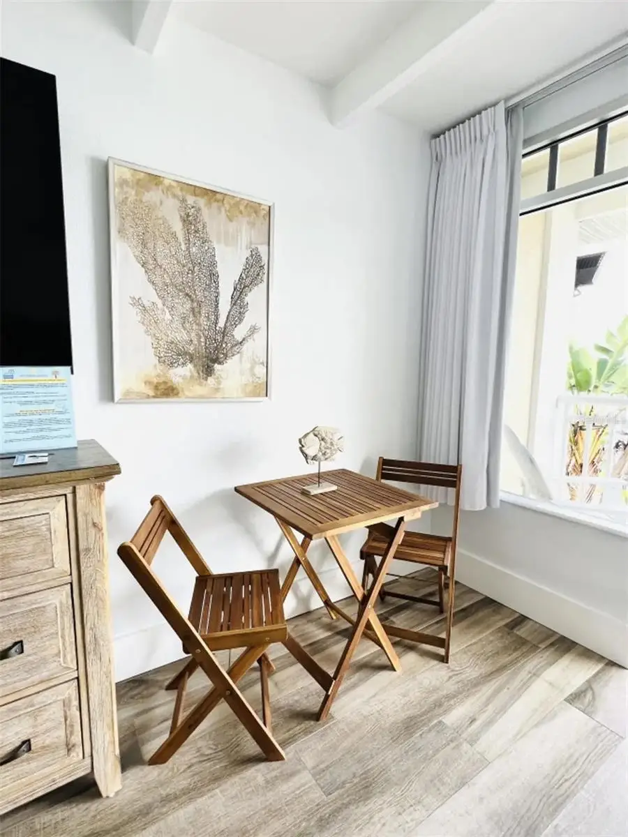 611 Destiny Drive #215, Ruskin, FL 33570 - Image #2