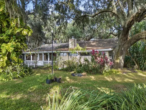 15222 Lost Lake Lane, LITHIA, FL 33547